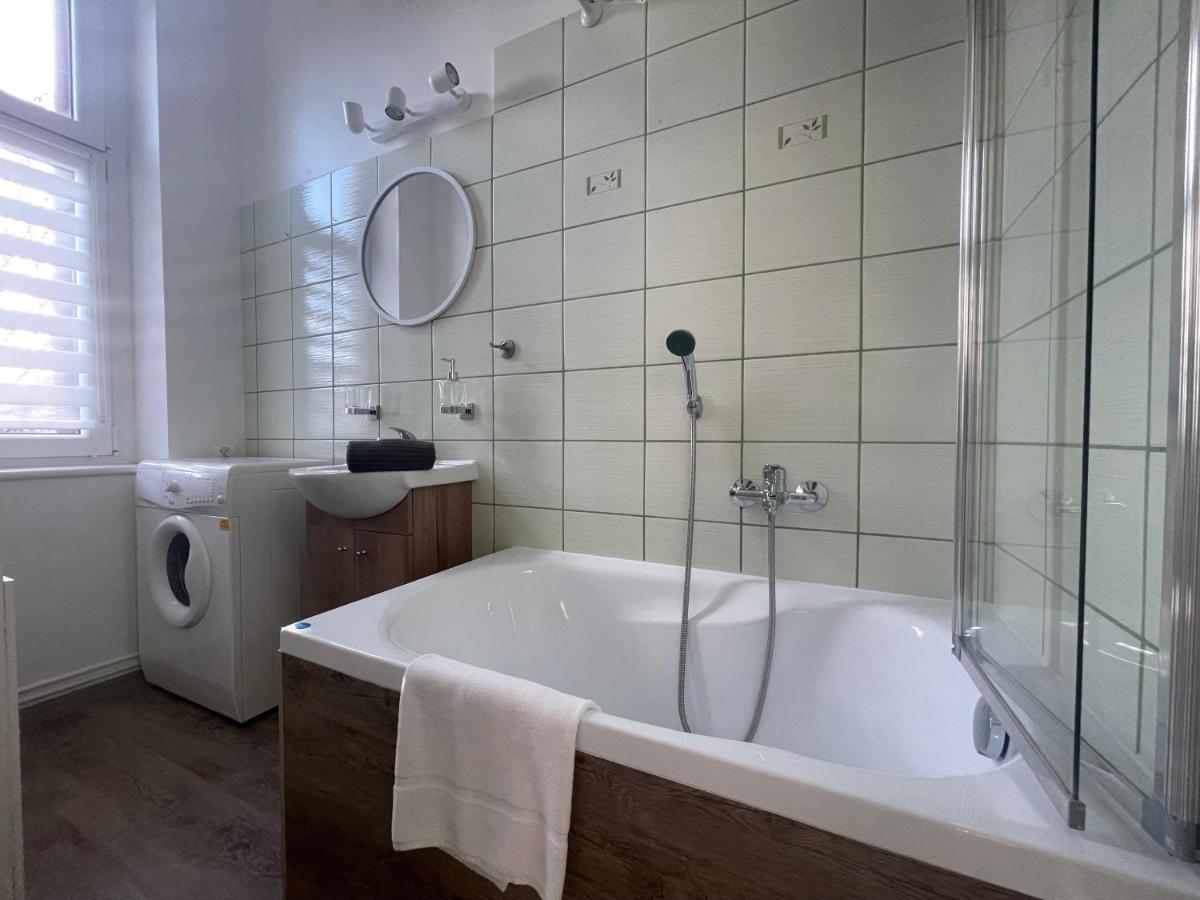 Przytulne Studio 3City W Sopocie Dla Czterech Osob Z Wanna By Noclegi Renters Sopot Exterior foto